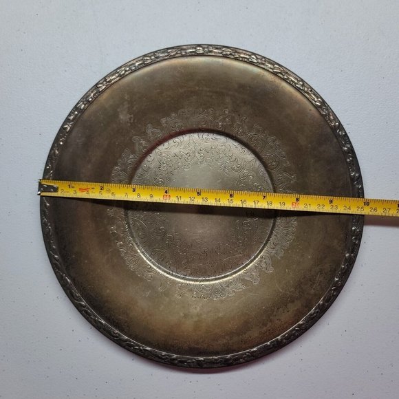 Vintage WMA Rogers MeadowBrook Silver Plate Round 10 Inch Serving Platter - Picture 14 of 15